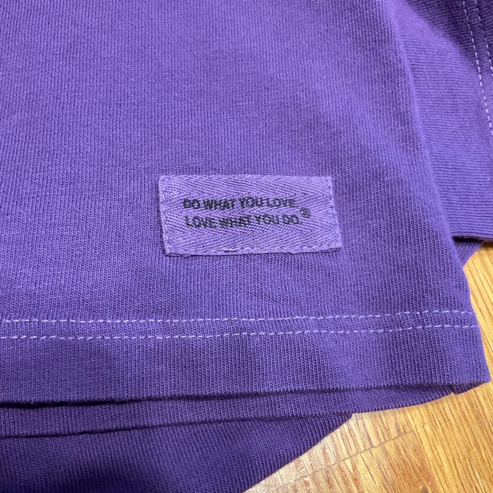 Life is good Women’s Crushed Tee Size Large Classic Crewneck 100% Cotton purple - Picture 4 of 9